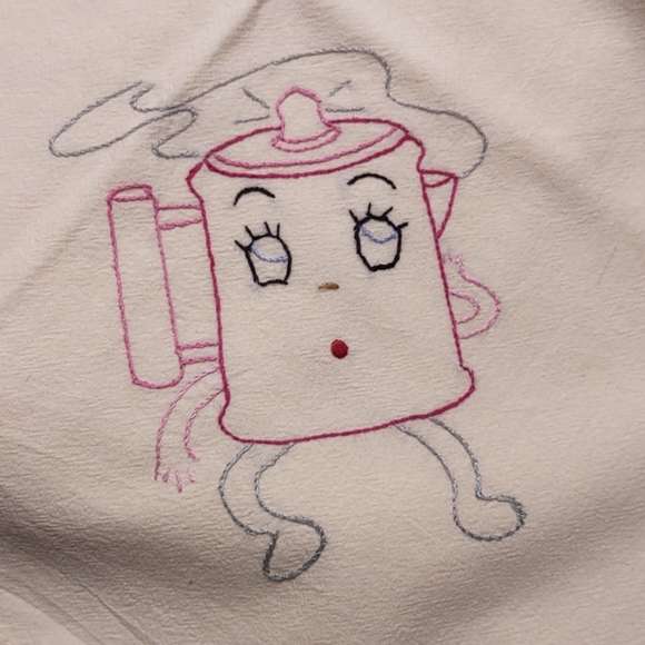 Vintage Hand Embroidered Dish Towels - Set of 7 - Picture 4 of 8